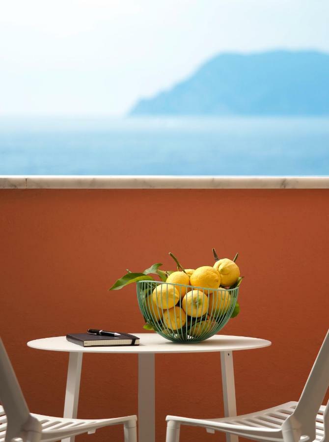 Ai Pesci Room Rental Riomaggiore Exteriör bild